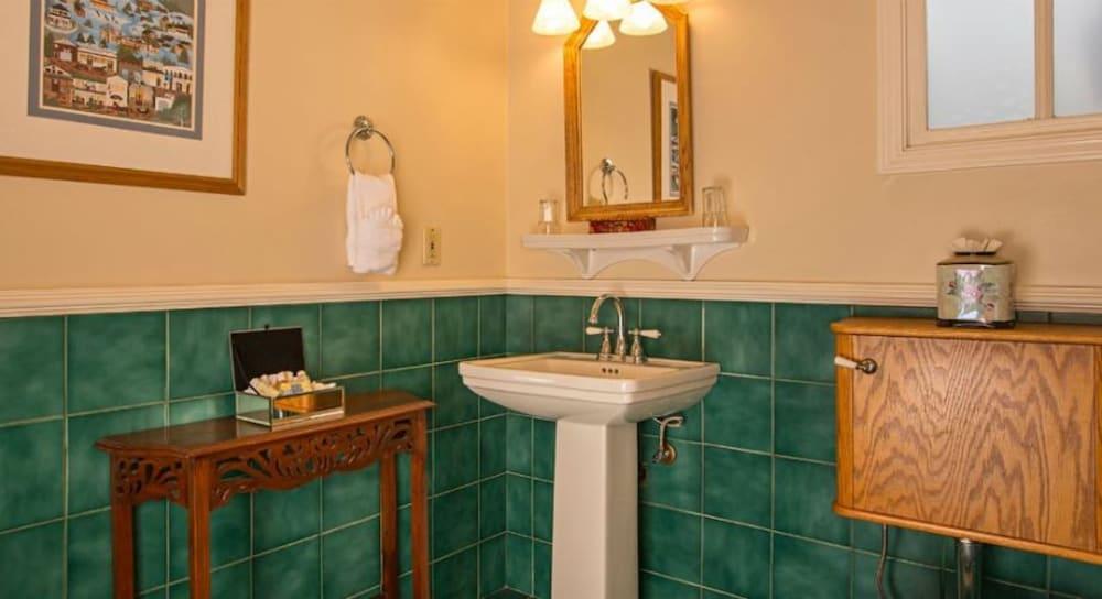 The Victoria Inn photo 33