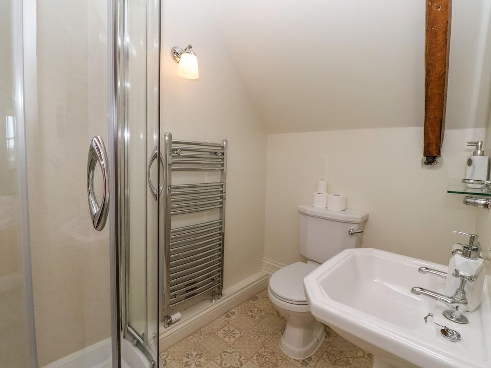 Sandcastle Beachfront Inn photo 28