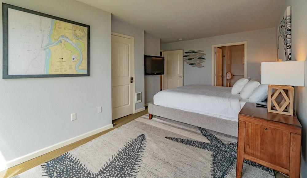 Embarcadero Resort Hotel & Marina photo 17
