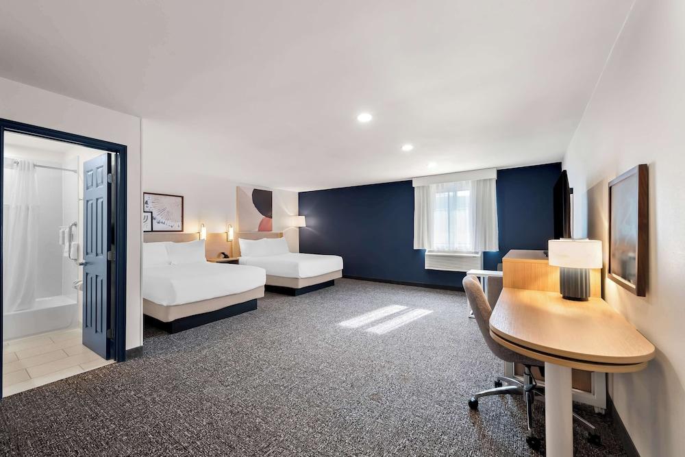 Spark by Hilton Norfolk photo 33