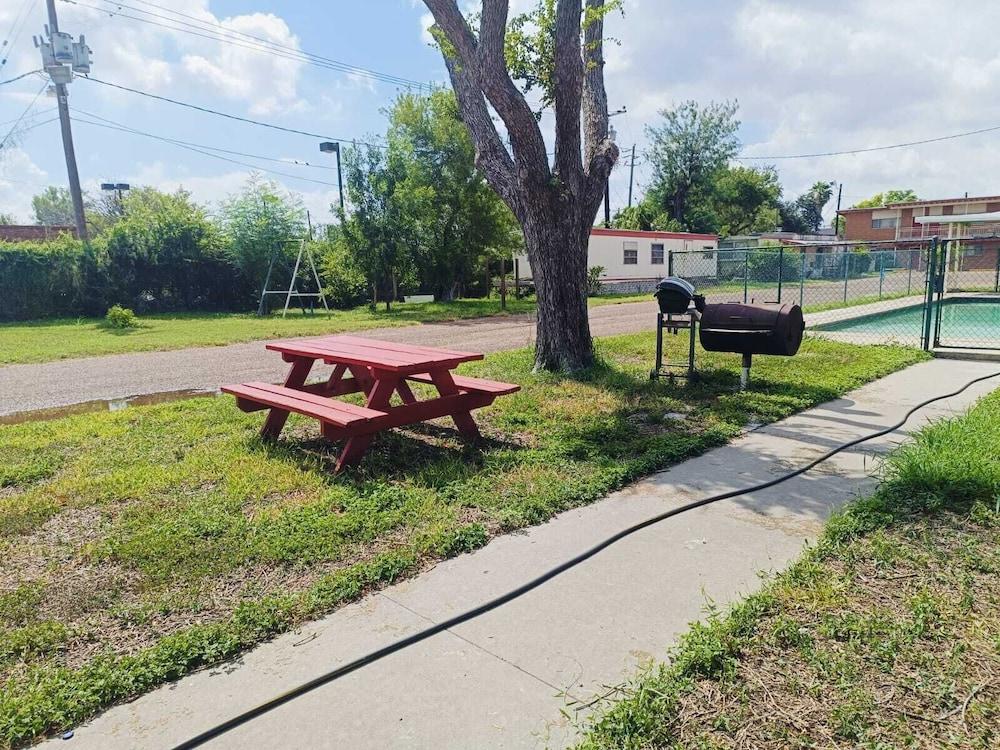 Pen Ann by Capital O Pharr/McAllen TX photo 21