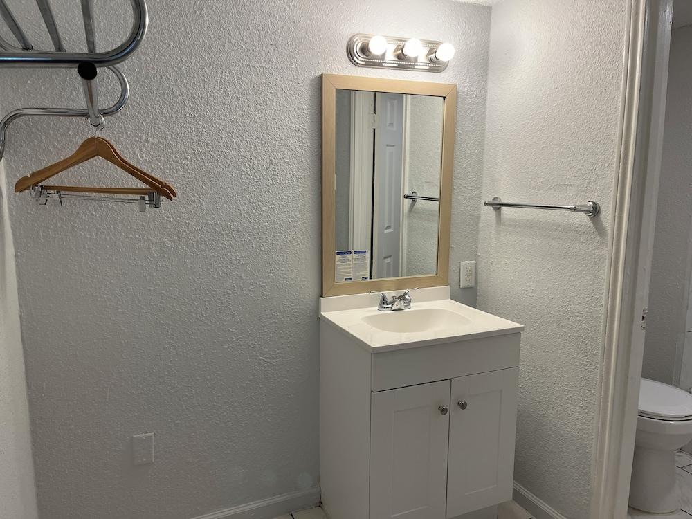 Motel 6 Sherman, TX photo 10
