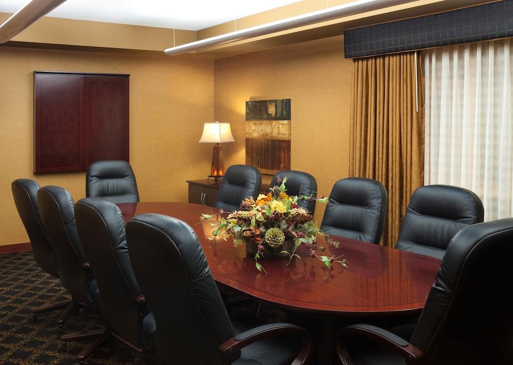 The Lodge at Deadwood Gaming Resort photo 3