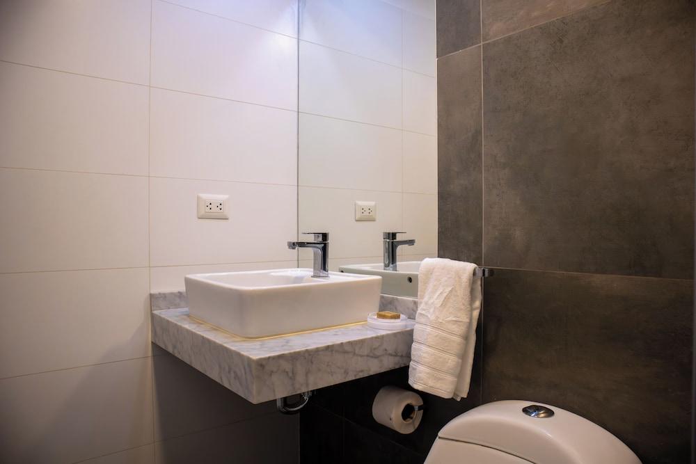 Holiday Inn Express Vincennes by IHG photo 40