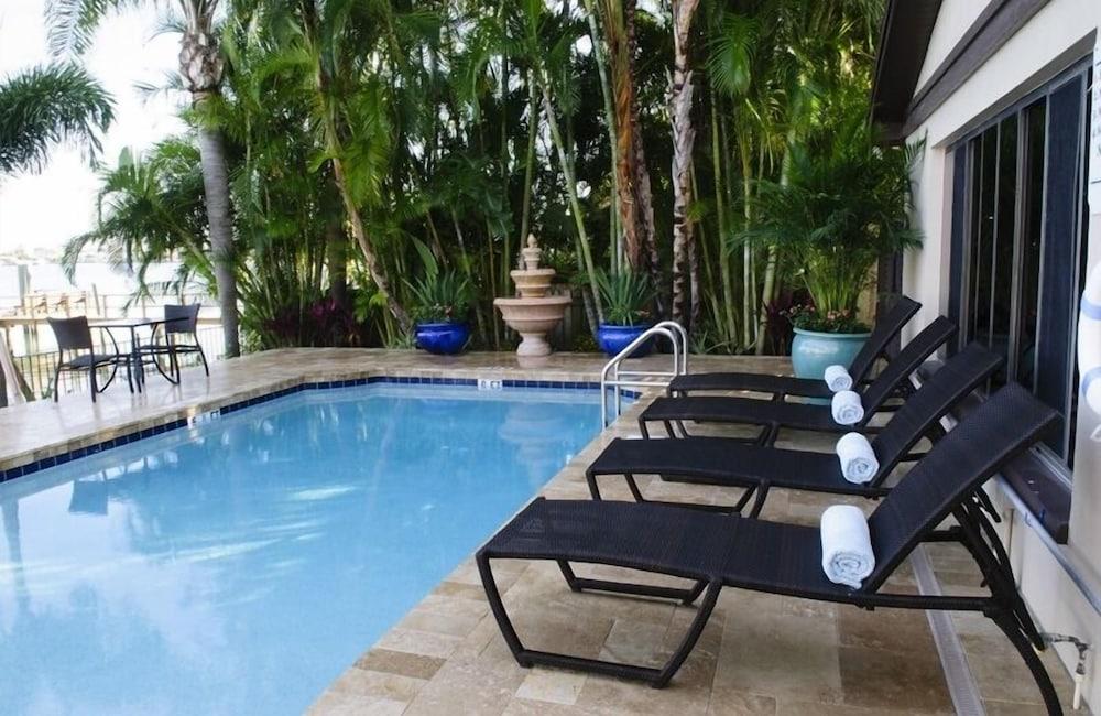 Pasa Tiempo Private Waterfront Resort - Adults Only photo 43