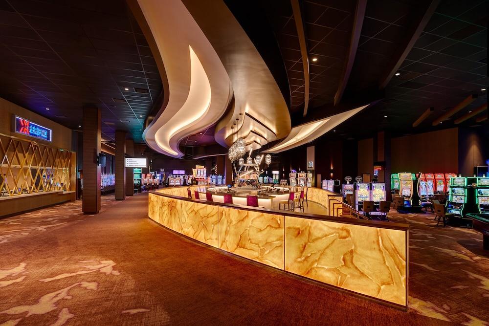 Angel Of The Winds Casino Resort photo 29