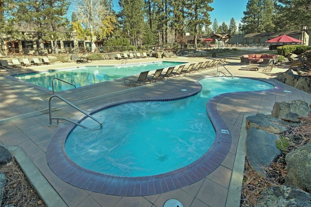 Seventh Mountain Resort photo 52