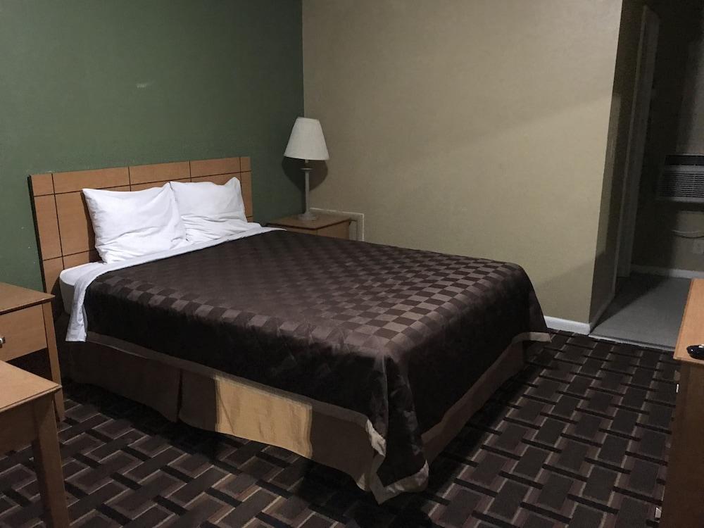 Princess Motel Maryville photo 3