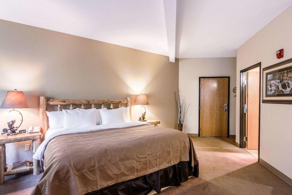 Quality Inn Selah North Park photo 9