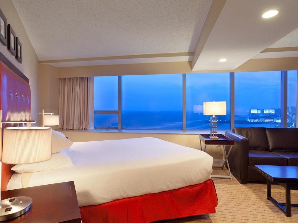 Boardwalk Resorts Atlantic Palace photo 9
