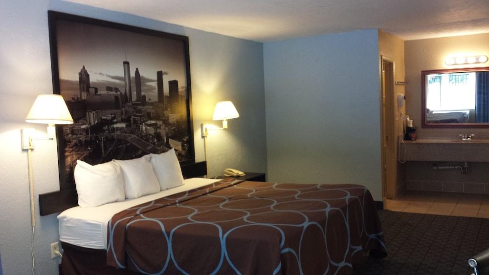 Super 8 by Wyndham Atlanta/Hartsfield Jackson Airport photo 7