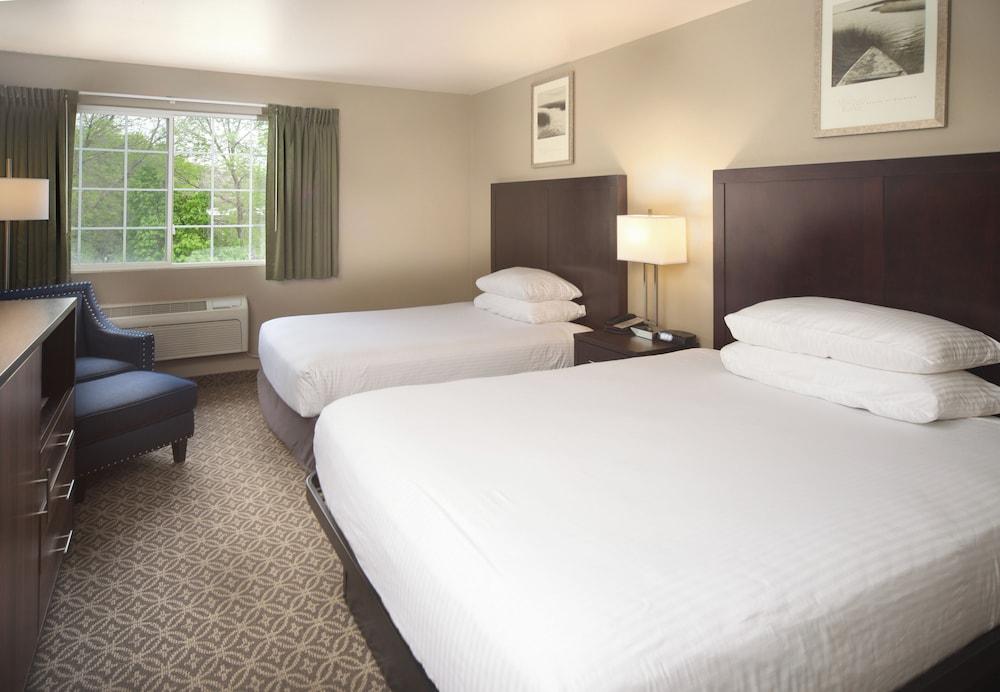 Hilltop Inn by Riversage photo 14
