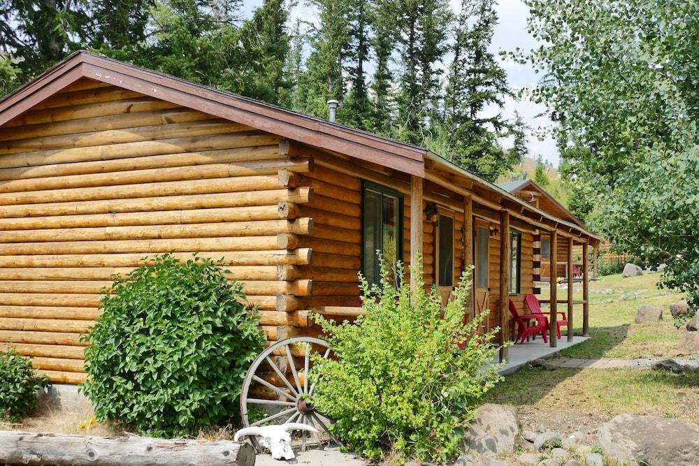 Creekside Lodge at Yellowstone photo 84