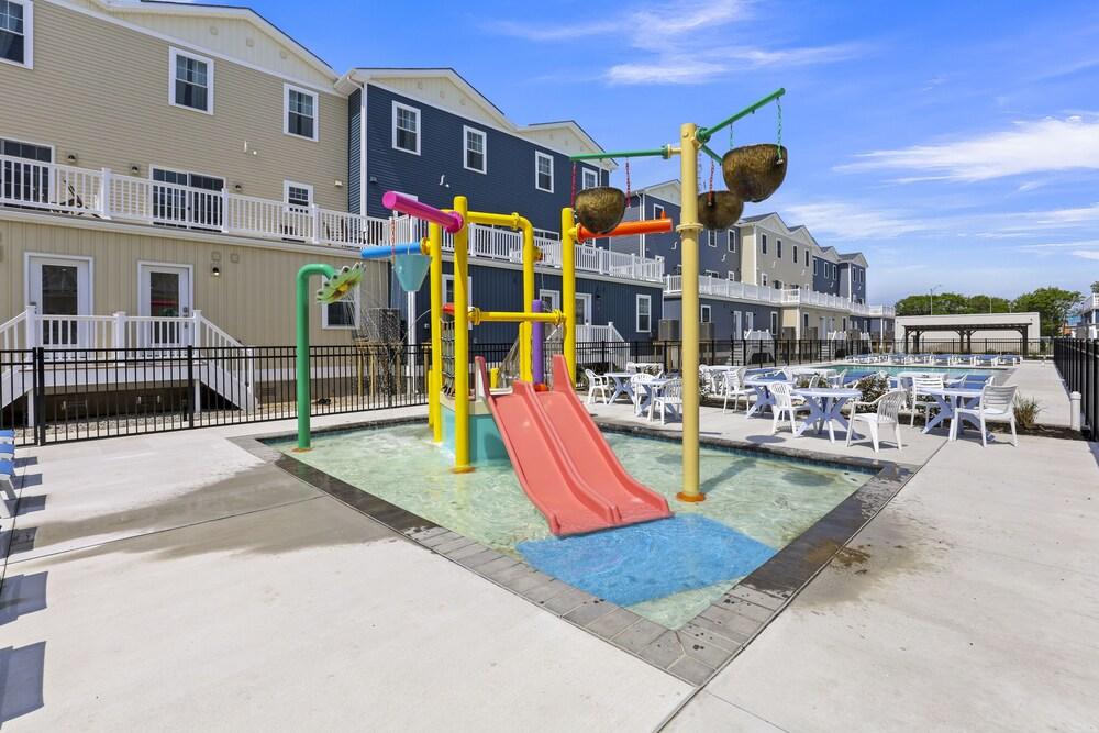Seaport Oasis photo 10