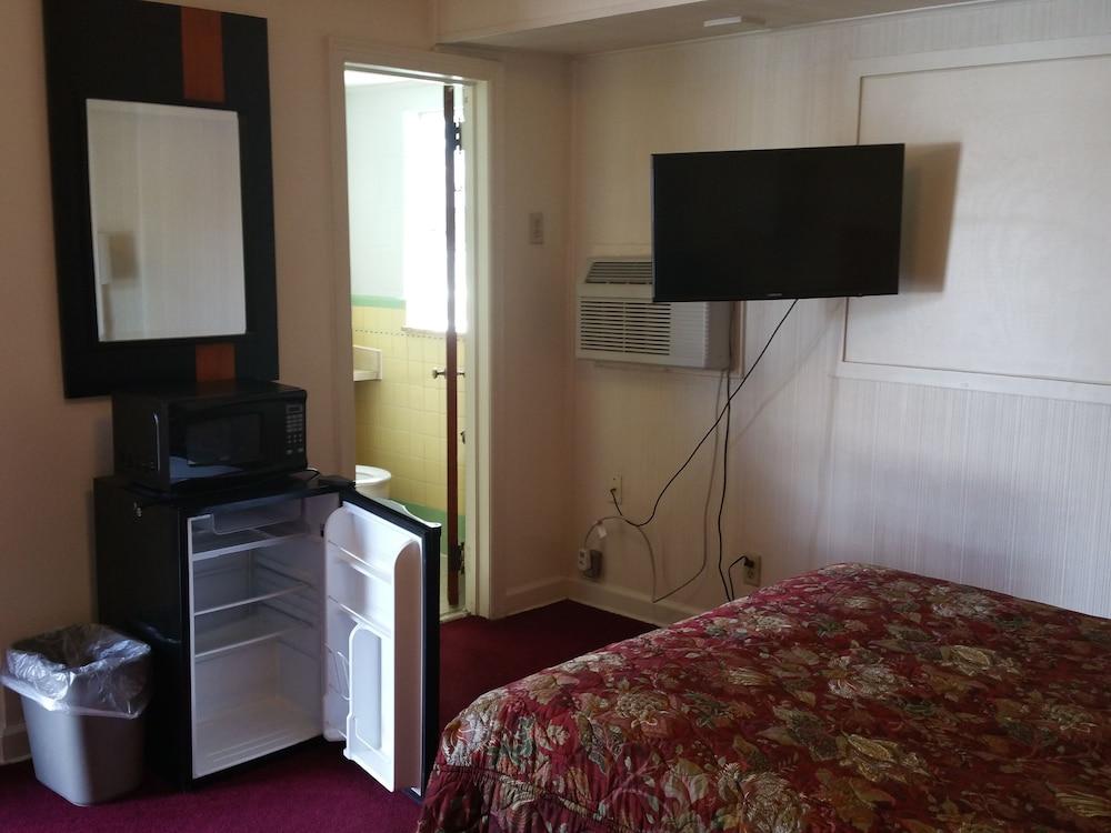 Bakers Motel Norwich photo 55