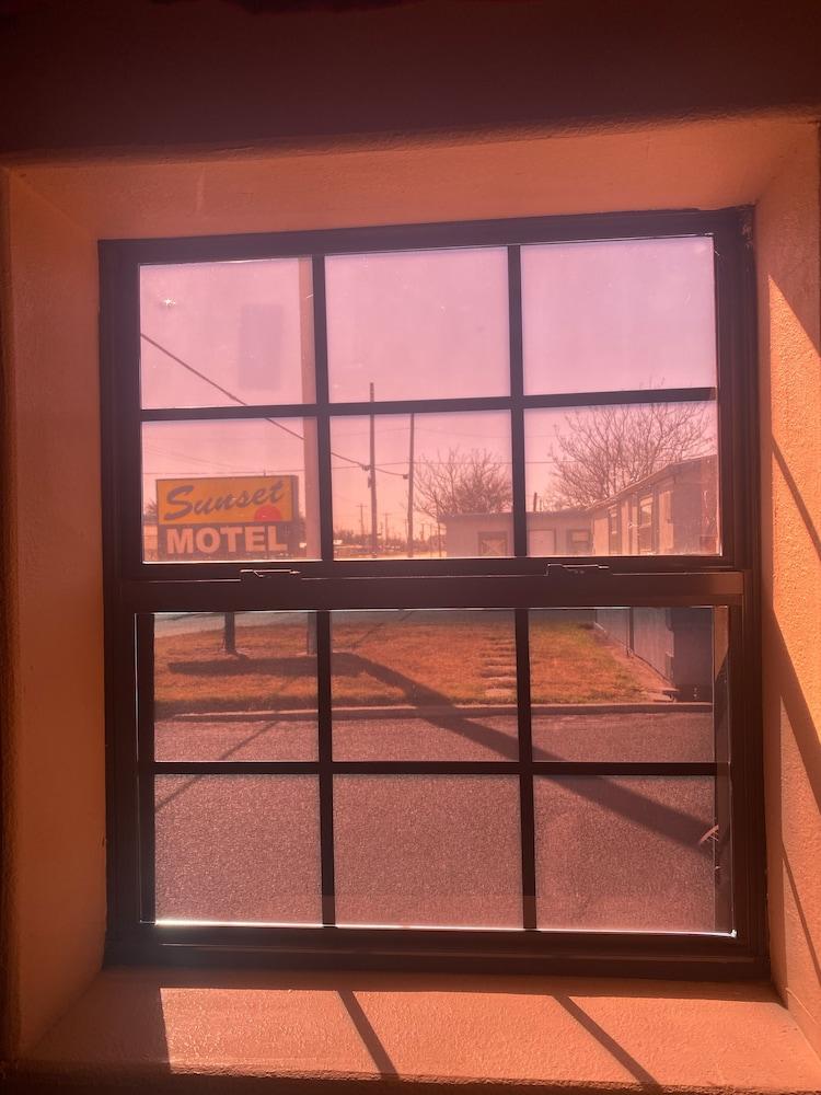 Sunset Motel photo 6