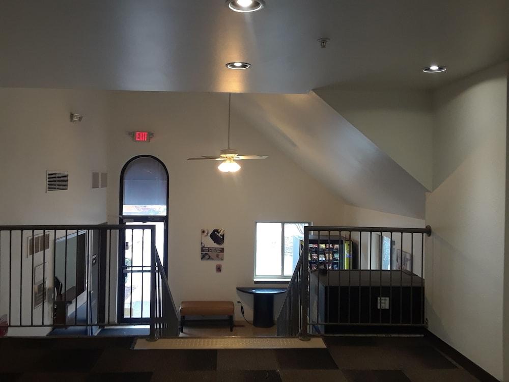 Welcome Suites Hazelwood photo 3