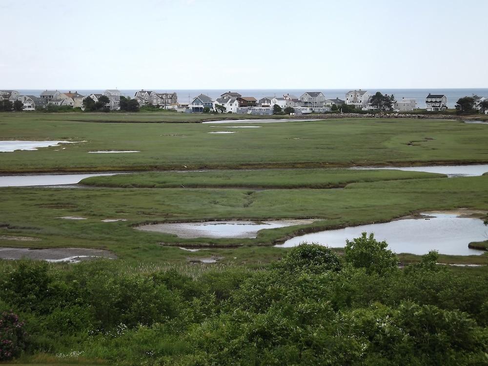 The Mariner Resort photo 20