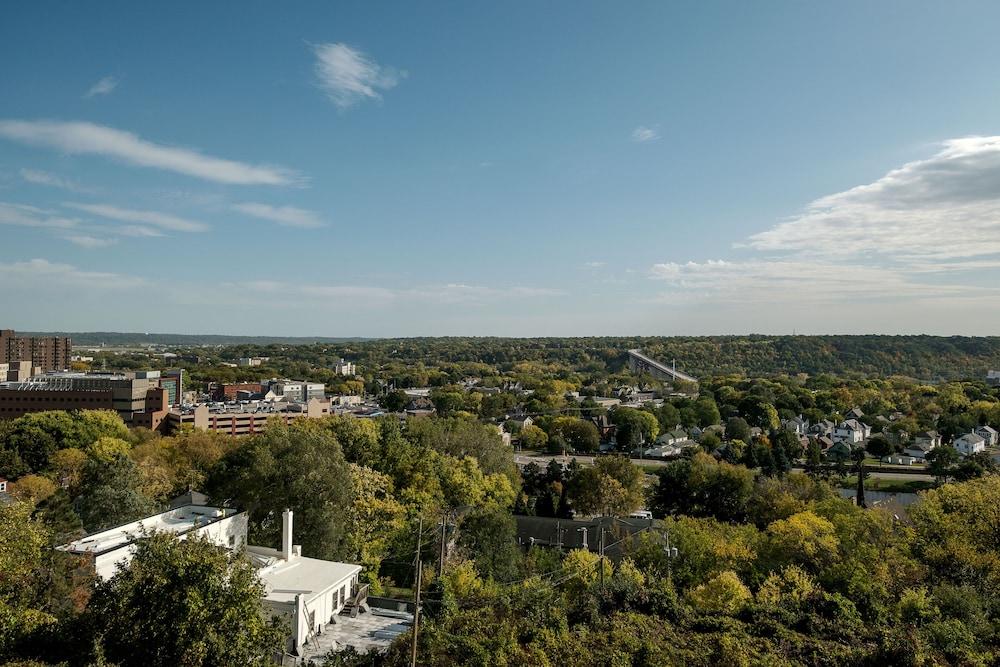 The Davidson photo 12