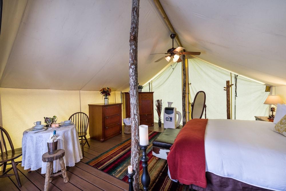 Westgate River Ranch Resort & Rodeo photo 11