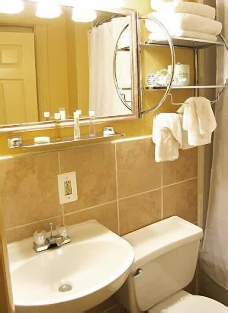 District Hotel photo 20