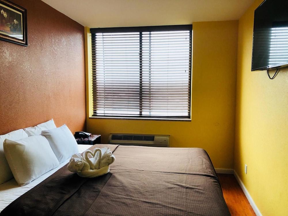 The Vue Hotel Express photo 5