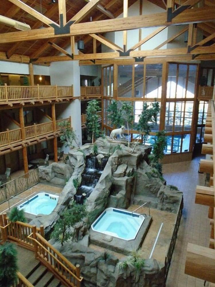 Casper C'mon Inn Hotel & Suites photo 36