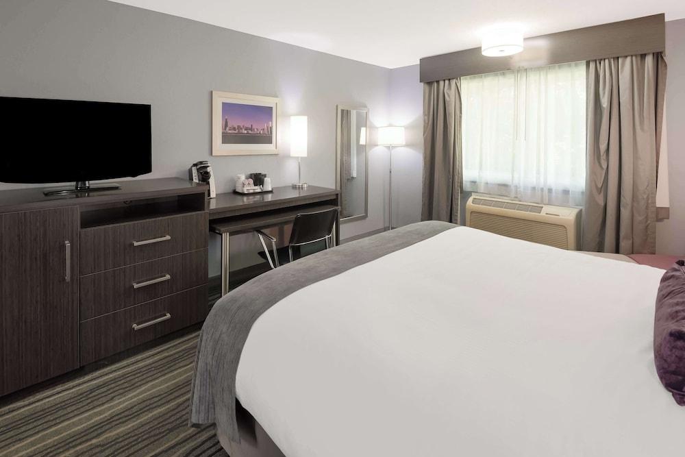 Best Western Riverside Inn photo 11