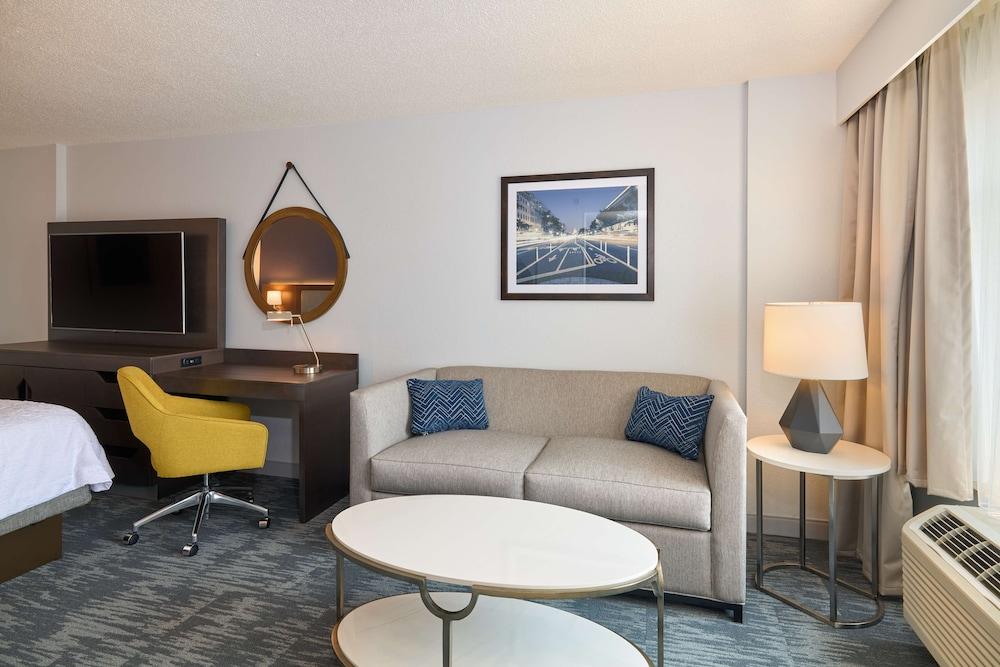 Hampton Inn Washington-Downtown-Convention Center photo 16