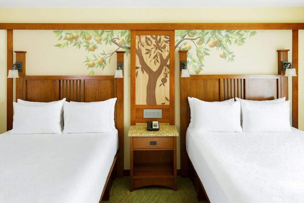 Disney's Grand Californian Hotel and Spa photo 53