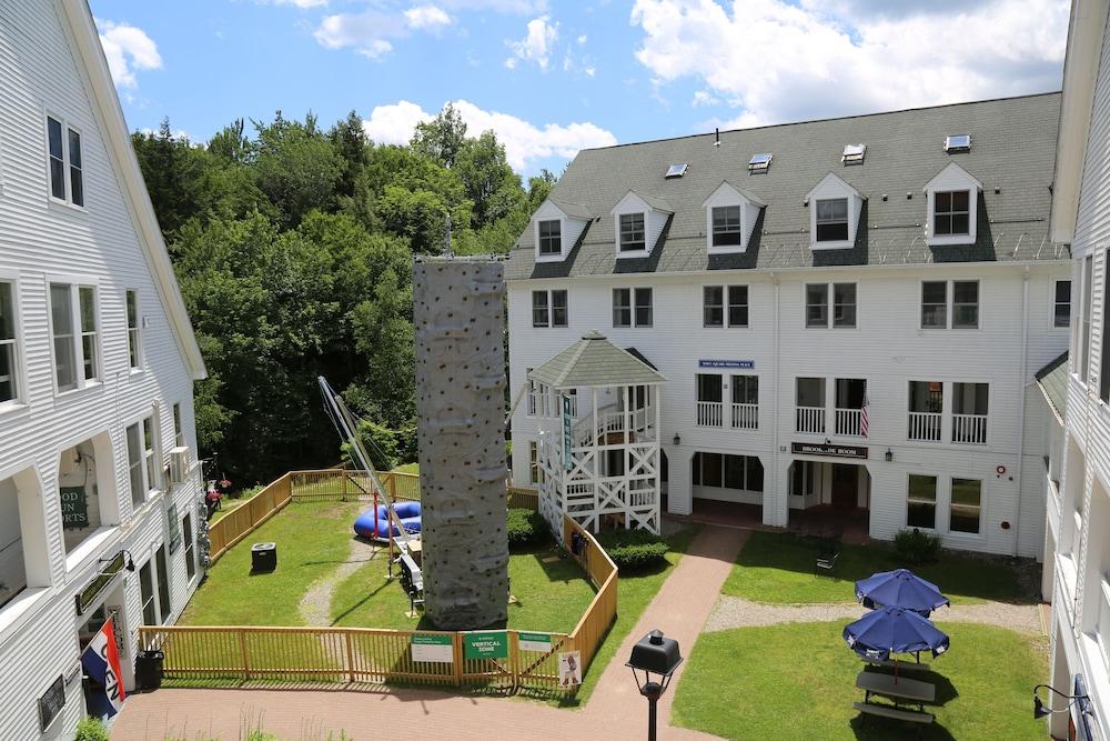 Black Bear Lodge photo 31