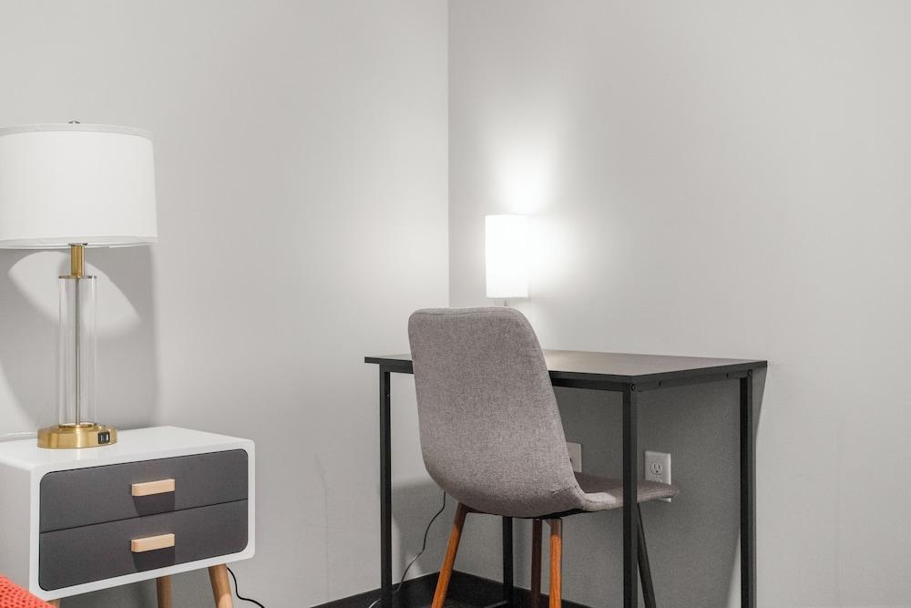 CozySuites - Press House photo 9
