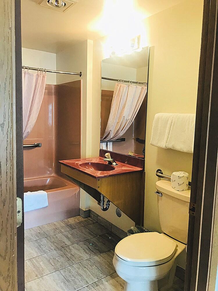 Shamrock Motel photo 2