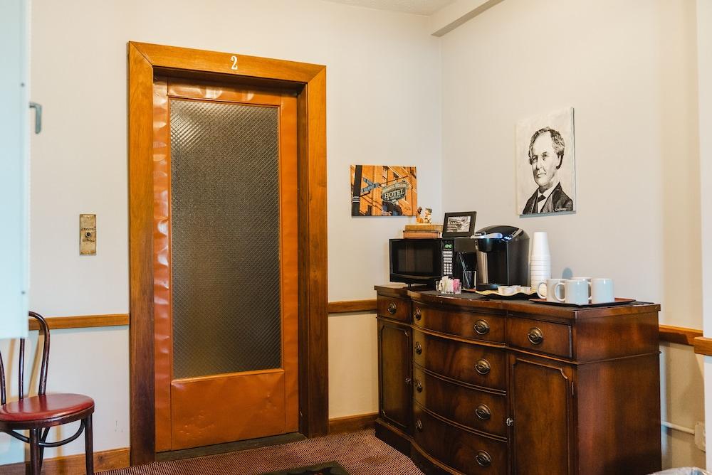 General Denver Hotel photo 32