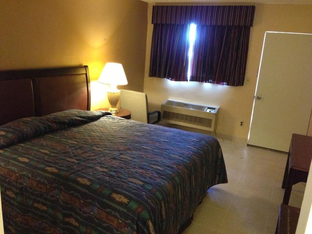 Cloud 9 Inn photo 33