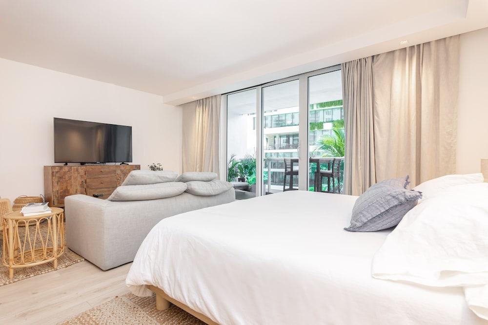 Ocean View Luxury Condo photo 80