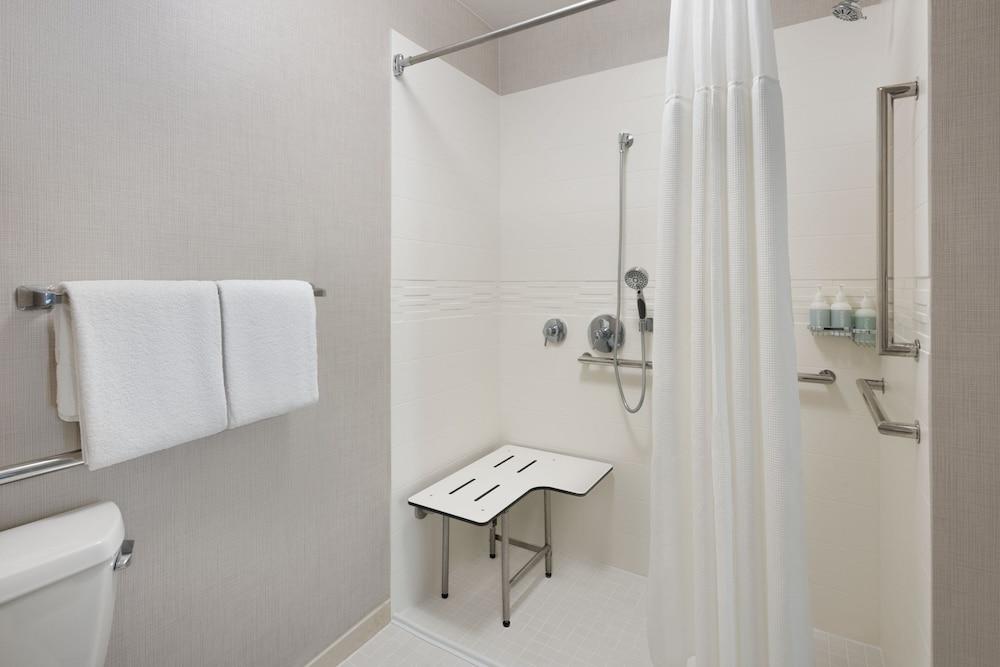 Residence Inn by Marriott Savannah Downtown/Historic Distric photo 20