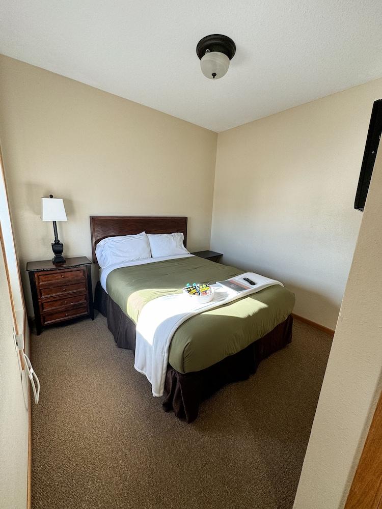 Underwood Inn photo 6