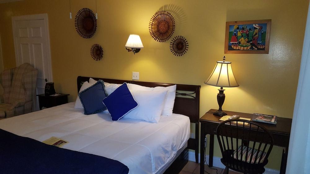 The Caribbean Court Boutique Hotel photo 73