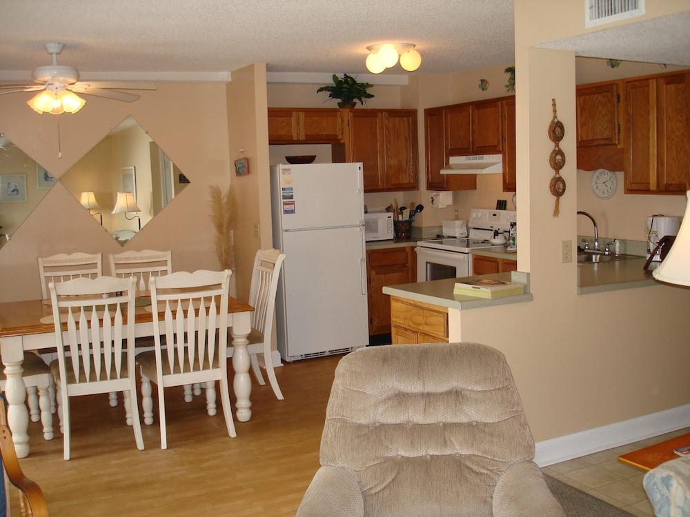 Myrtle Beach Resort by Beach Vacations photo 39