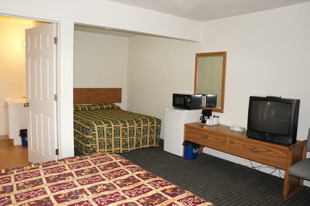 Lake Marina Inn photo 9