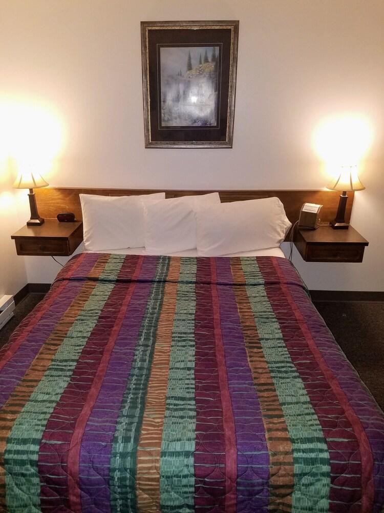Out West Motel photo 5