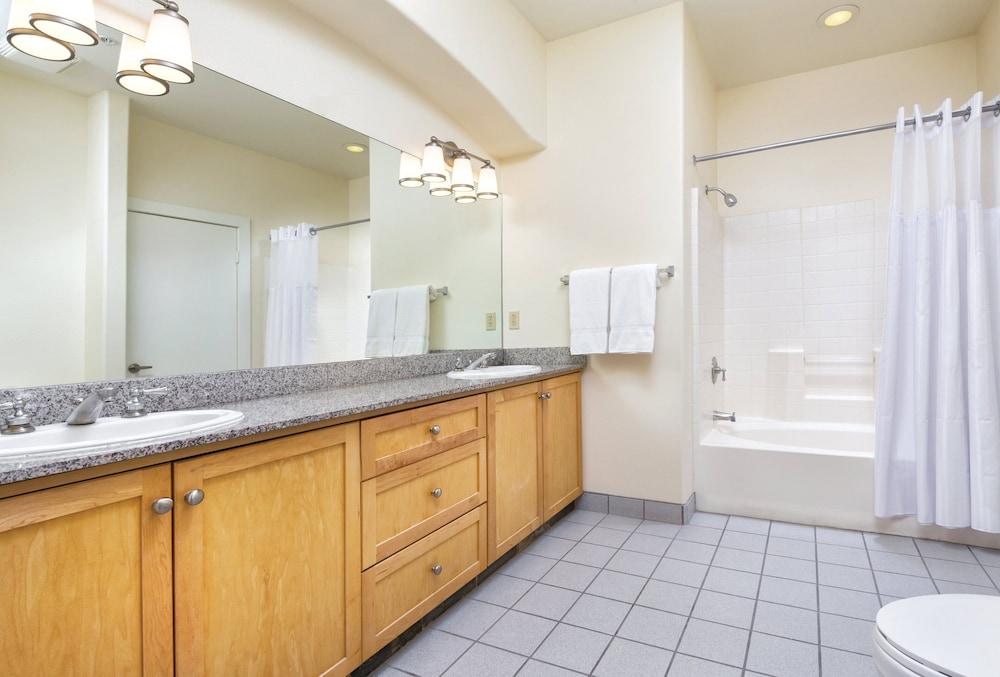 Worldmark Cathedral City photo 31