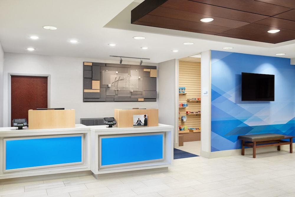 Holiday Inn Express & Suites Seymour by IHG photo 27