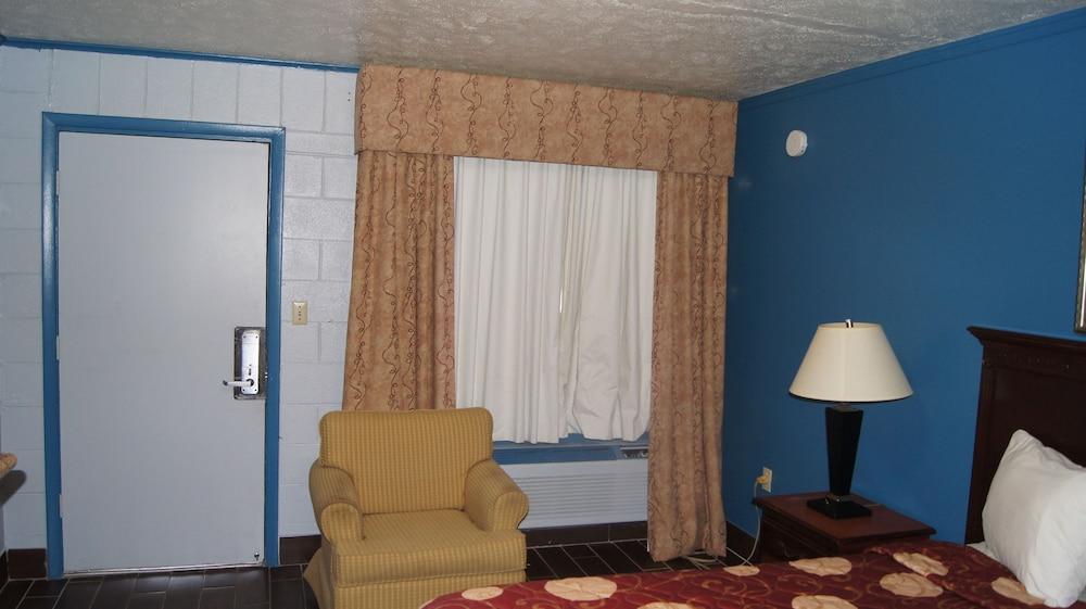 Stone Inn Motel photo 20
