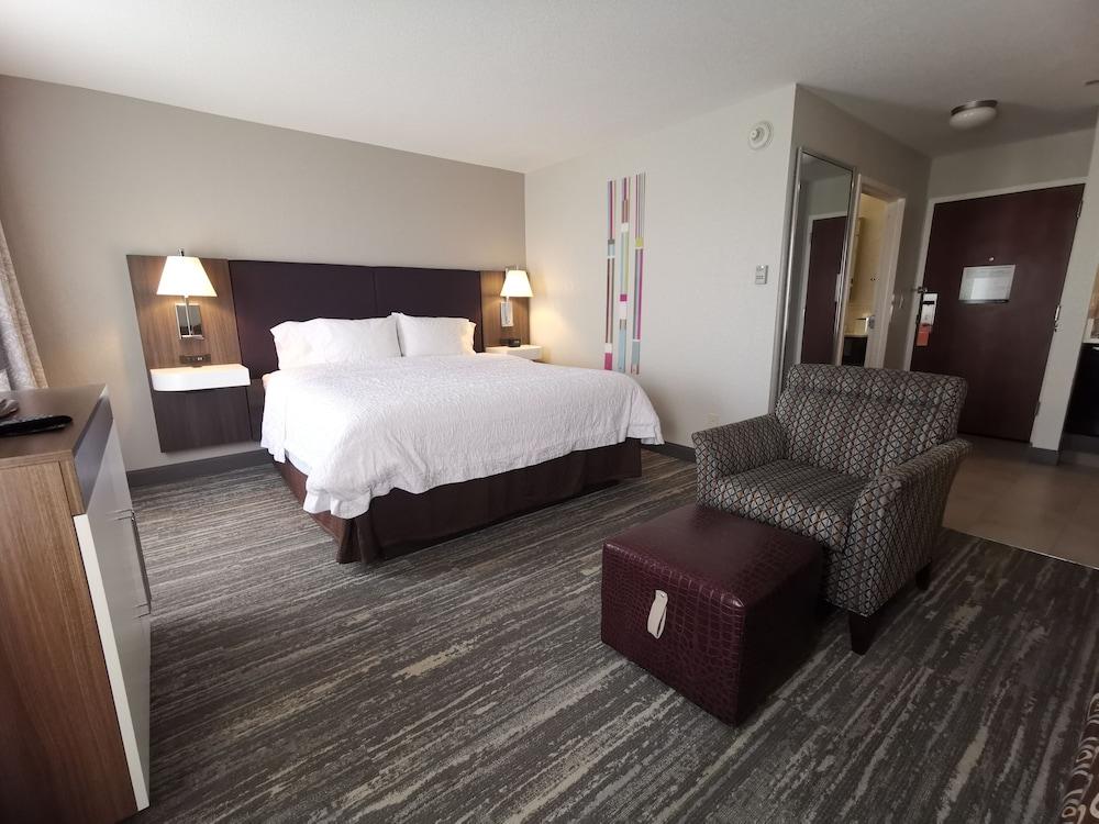 Hampton Inn & Suites Colorado Springs/Air Force Academy photo 12