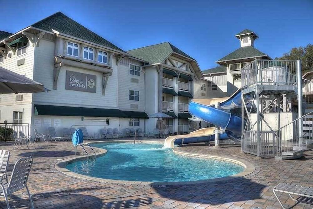 Lodge at Five Oaks Pigeon Forge - Sevierville photo 13