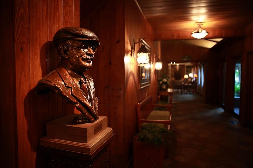 Pine Needles Lodge & Golf Club photo 2