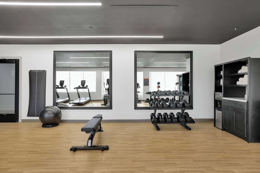 Holiday Inn Express And Suites Washington Dc Noma by IHG photo 21