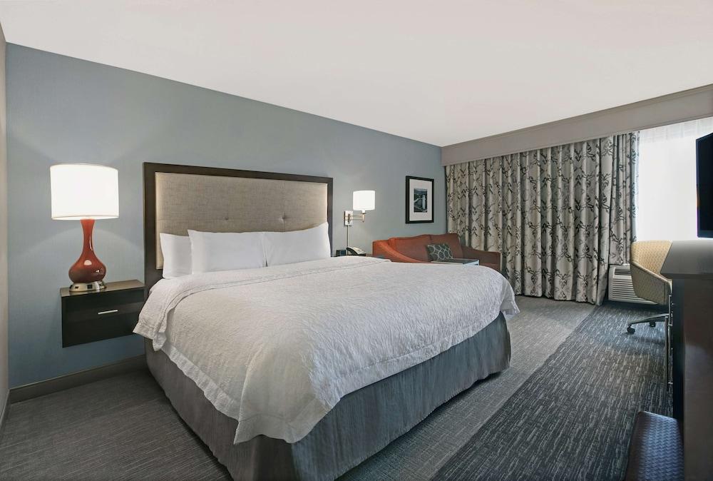 Hampton Inn Greenville I-385 - Woodruff Rd. photo 5